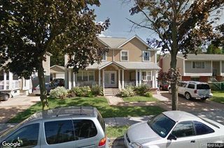10 3rd Avenue, Westbury, NY 11590
