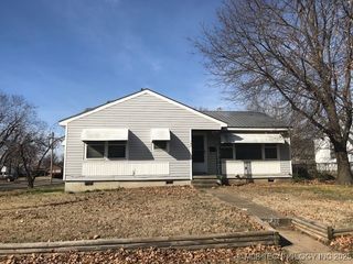 548 S 76th East Avenue, Tulsa, OK 74112