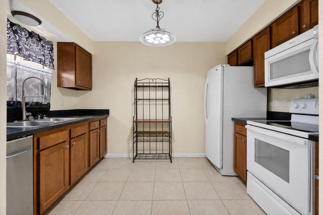 2289 SE Carnation Road, Port St. Lucie, Port St Lucie, FL 34952