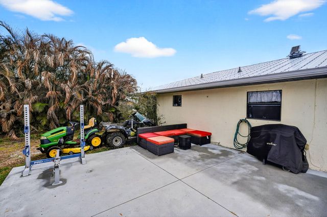 2289 SE Carnation Road, Port St. Lucie, Port St Lucie, FL 34952