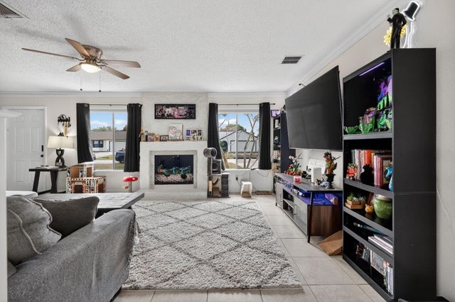 2289 SE Carnation Road, Port St. Lucie, Port St Lucie, FL 34952