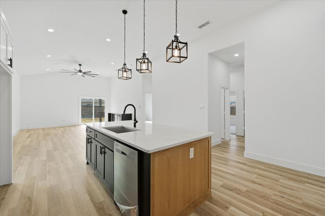 4515 Eutopia Street, Greenville, TX 75401