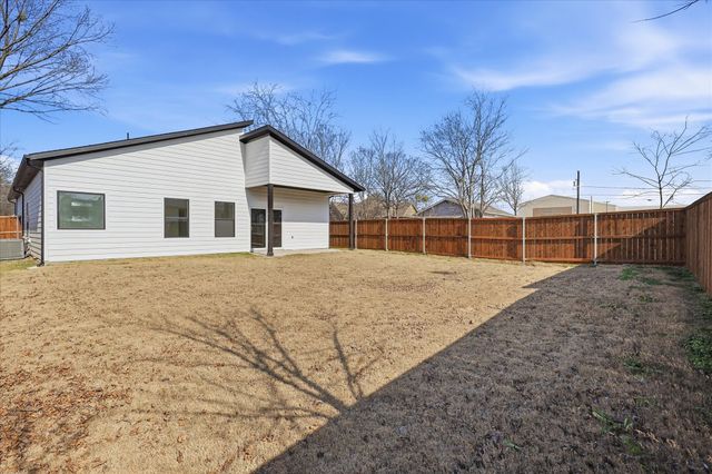 4515 Eutopia Street, Greenville, TX 75401