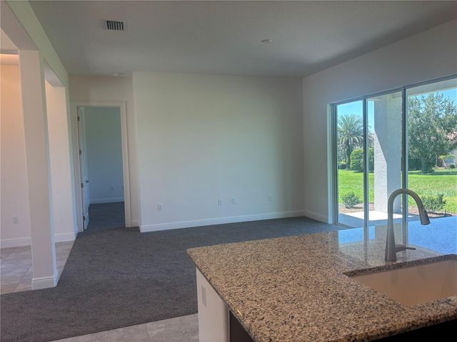 5540 SADDLEBACK COURT, Lady Lake, FL 32159