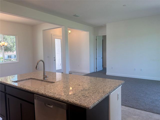 5540 SADDLEBACK COURT, Lady Lake, FL 32159