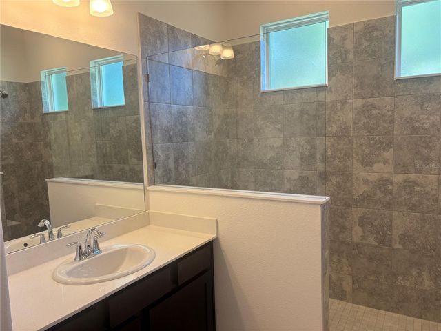 5540 SADDLEBACK COURT, Lady Lake, FL 32159