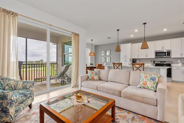 17625 OPAL SAND DRIVE 401, Venice, FL 34293