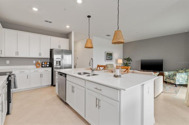 17625 OPAL SAND DRIVE 401, Venice, FL 34293