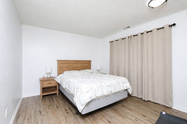 1120 E 6th Street 2, Des Moines, IA 50316