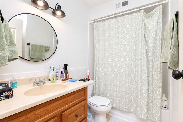 1120 E 6th Street 2, Des Moines, IA 50316