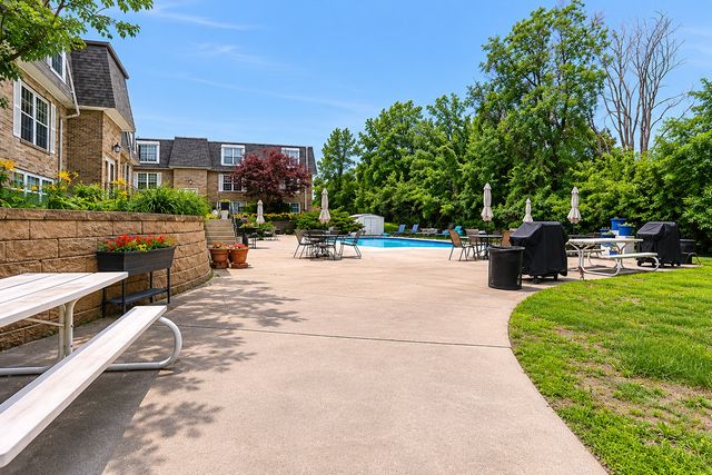 1120 E 6th Street 2, Des Moines, IA 50316