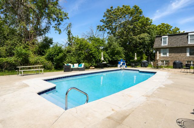 1120 E 6th Street 2, Des Moines, IA 50316