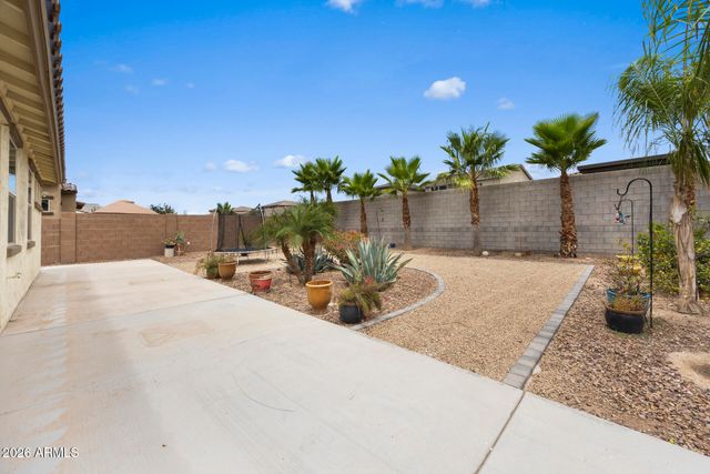 18202 W RAYMOND Street, Goodyear, AZ 85338