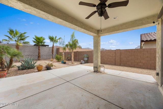 18202 W RAYMOND Street, Goodyear, AZ 85338