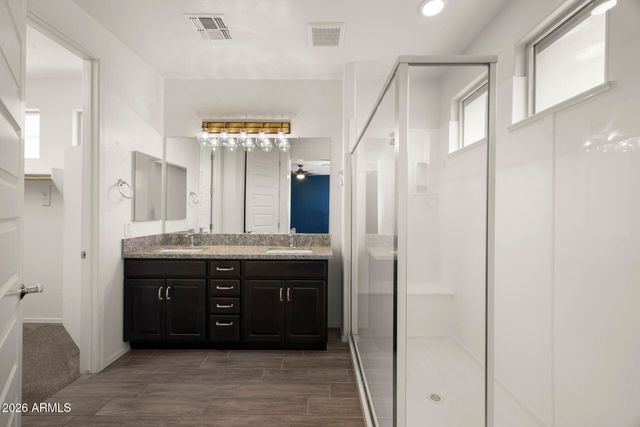 18202 W RAYMOND Street, Goodyear, AZ 85338