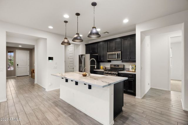 18202 W RAYMOND Street, Goodyear, AZ 85338