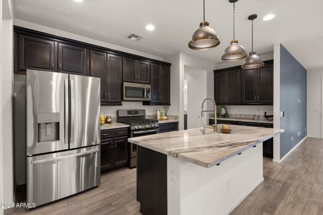 18202 W RAYMOND Street, Goodyear, AZ 85338