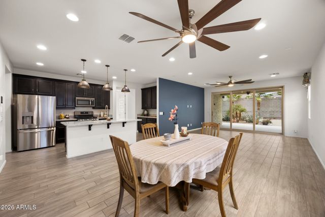 18202 W RAYMOND Street, Goodyear, AZ 85338