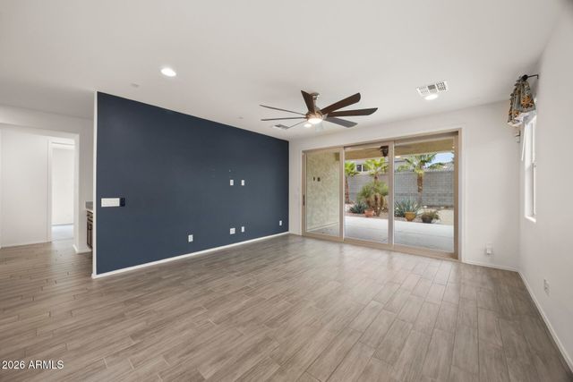 18202 W RAYMOND Street, Goodyear, AZ 85338