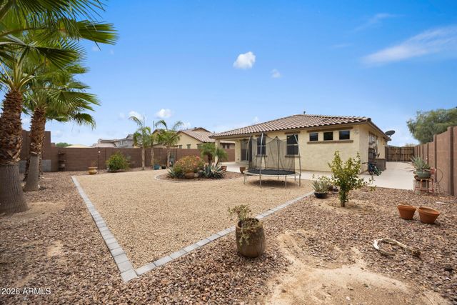18202 W RAYMOND Street, Goodyear, AZ 85338