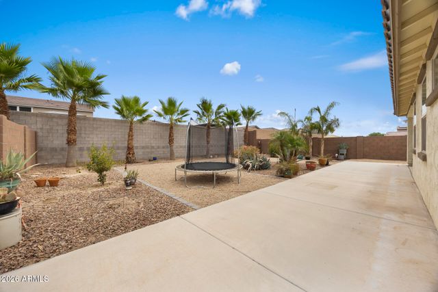 18202 W RAYMOND Street, Goodyear, AZ 85338