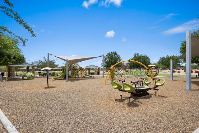 18202 W RAYMOND Street, Goodyear, AZ 85338