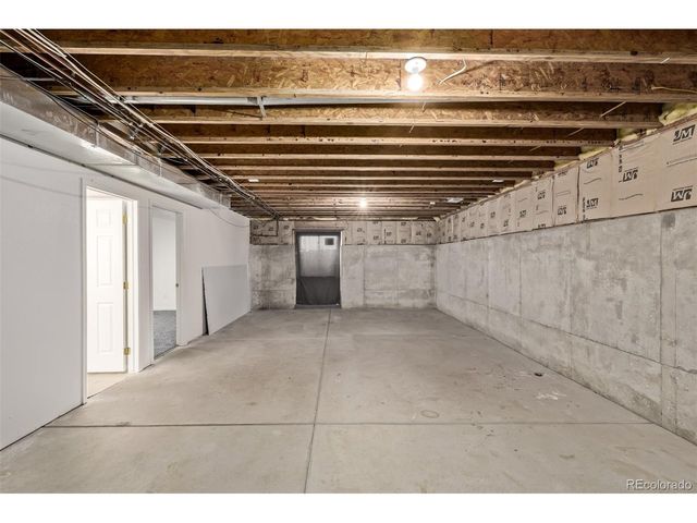 519 N 28th Avenue Ct, Greeley, CO 80631