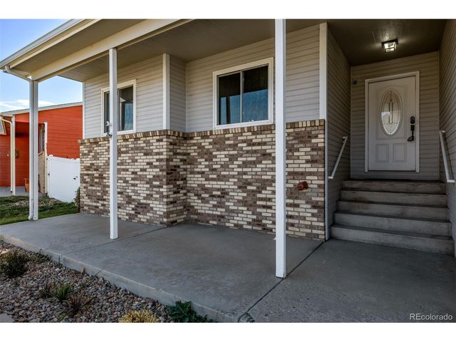 519 N 28th Avenue Ct, Greeley, CO 80631