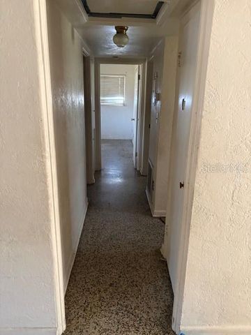 8 FLAMEVINE LANE, Debary, FL 32713