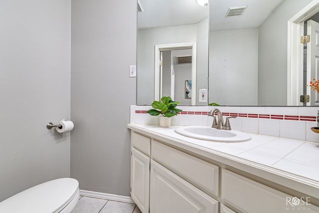 7593 Plantation Court, Wall, TX 76957