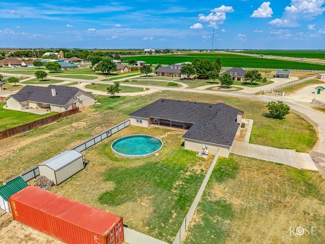 7593 Plantation Court, Wall, TX 76957