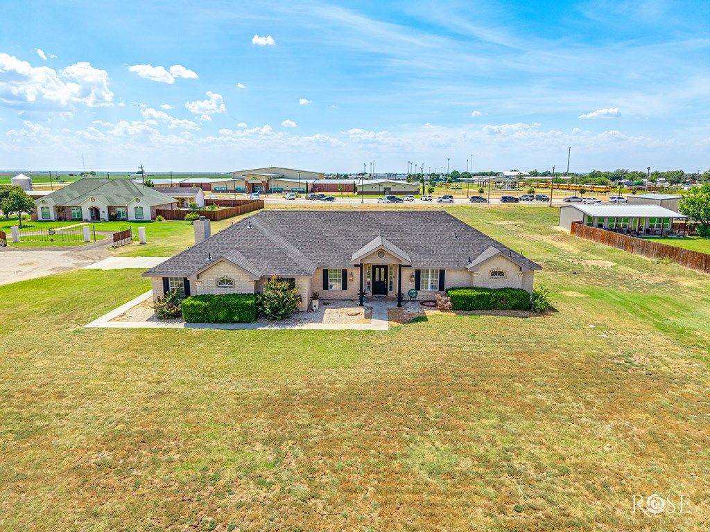 Image 46 of property listing at 7593 Plantation Court, Wall, TX 76957