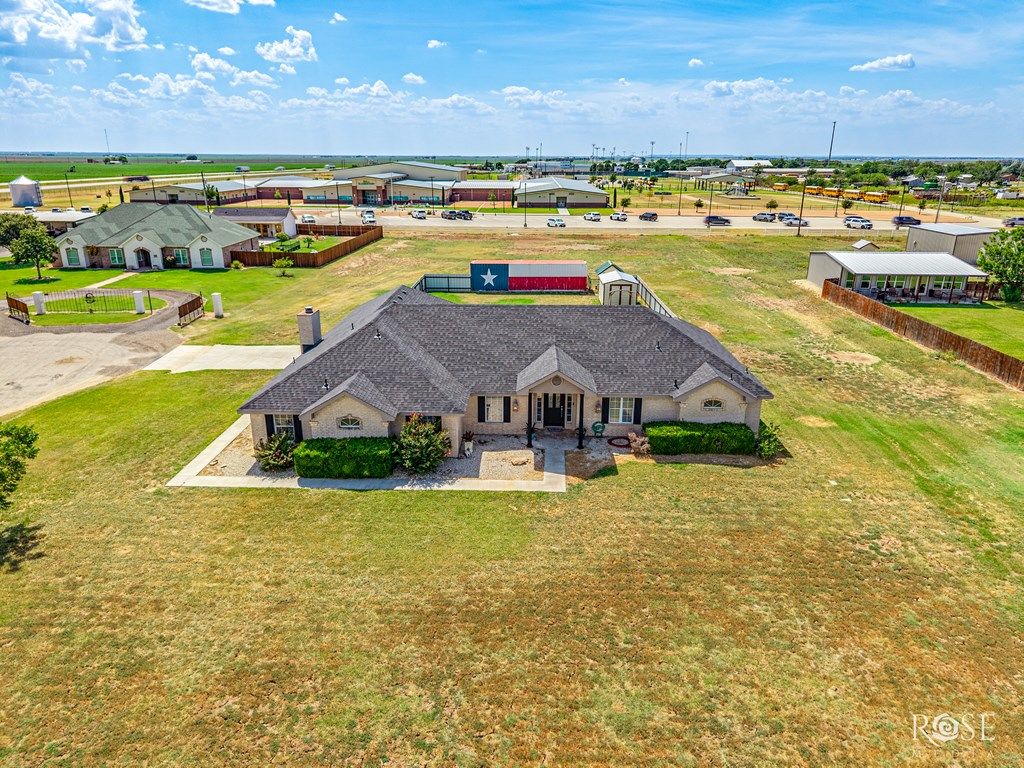 Image 47 of property listing at 7593 Plantation Court, Wall, TX 76957