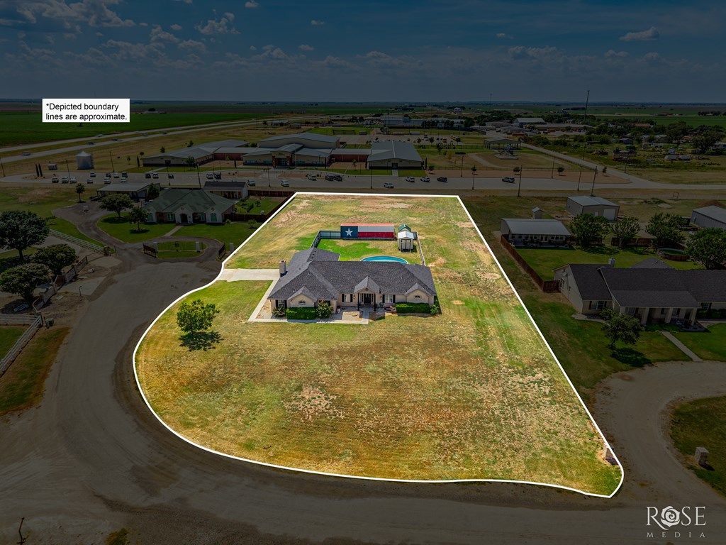 Image 51 of property listing at 7593 Plantation Court, Wall, TX 76957