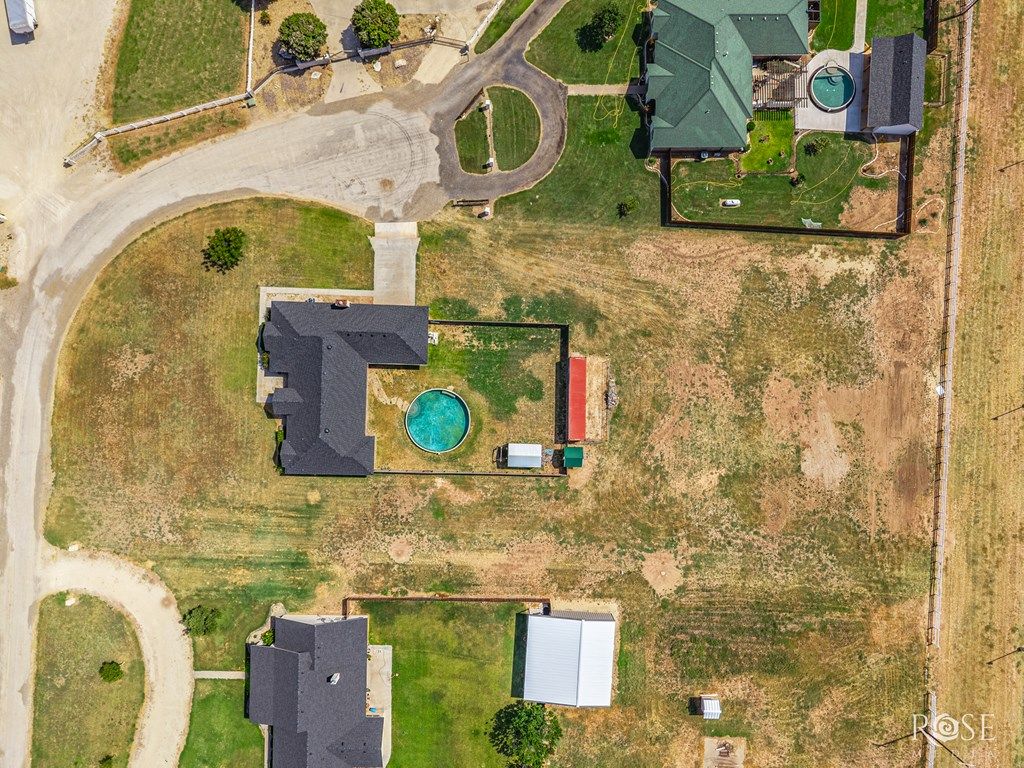 Image 53 of property listing at 7593 Plantation Court, Wall, TX 76957