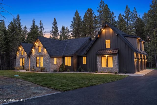 14768 N Morgan Ln, Hayden, ID 83835