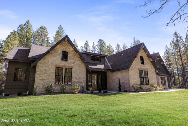 14768 N Morgan Ln, Hayden, ID 83835