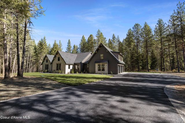 14768 N Morgan Ln, Hayden, ID 83835