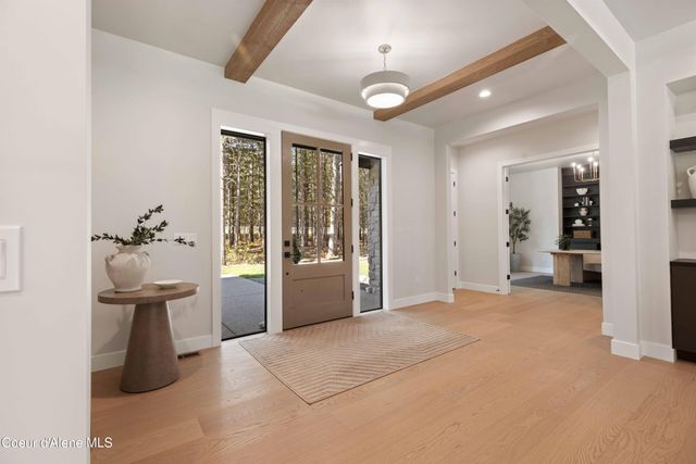 14768 N Morgan Ln, Hayden, ID 83835