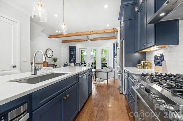 2123 Nolen Ridge Avenue, Charlotte, NC 28209