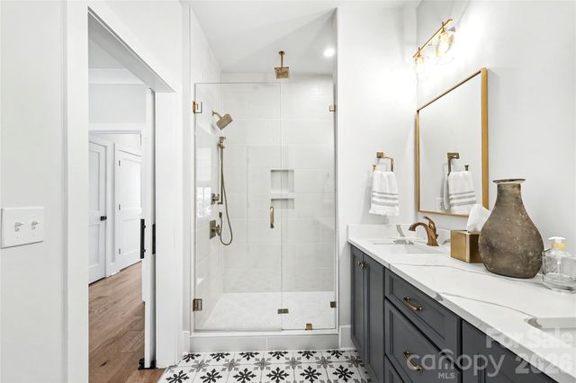 2123 Nolen Ridge Avenue, Charlotte, NC 28209