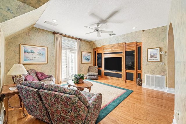 135 VAN FLEET COURT, Auburndale, FL 33823