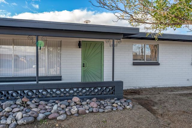 6126 E 33rd Street, Tucson, AZ 85711