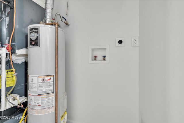 6126 E 33rd Street, Tucson, AZ 85711