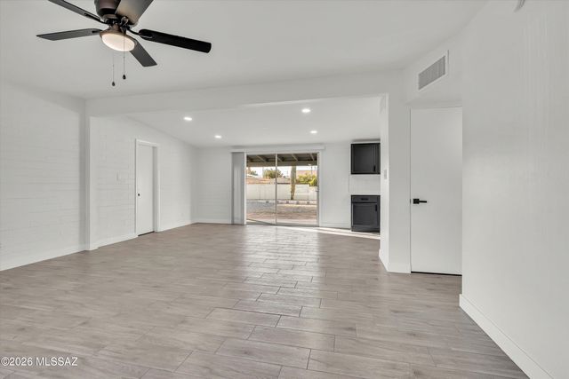 6126 E 33rd Street, Tucson, AZ 85711