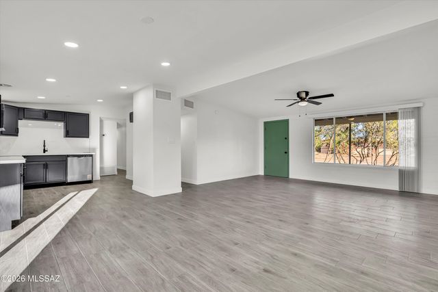 6126 E 33rd Street, Tucson, AZ 85711