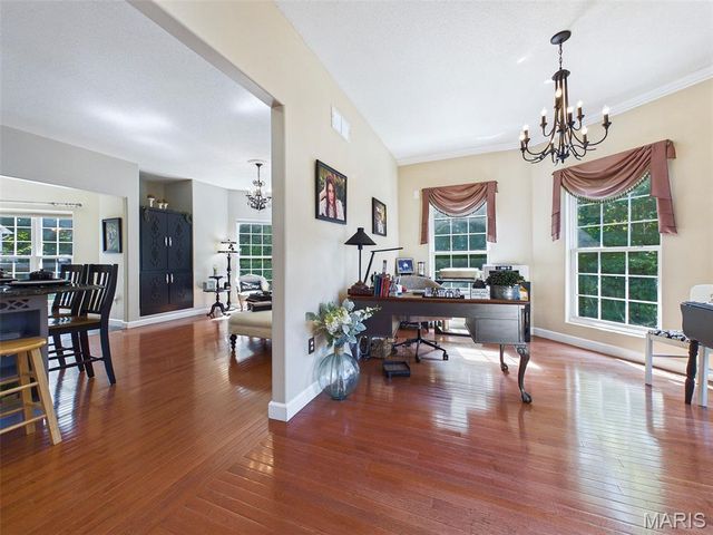 281 Fountain Drive, Glen Carbon, IL 62034