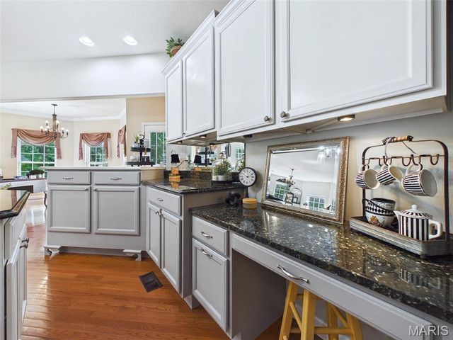 281 Fountain Drive, Glen Carbon, IL 62034