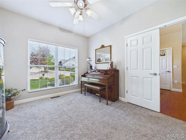 281 Fountain Drive, Glen Carbon, IL 62034