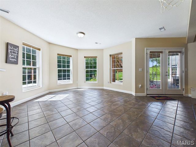 281 Fountain Drive, Glen Carbon, IL 62034